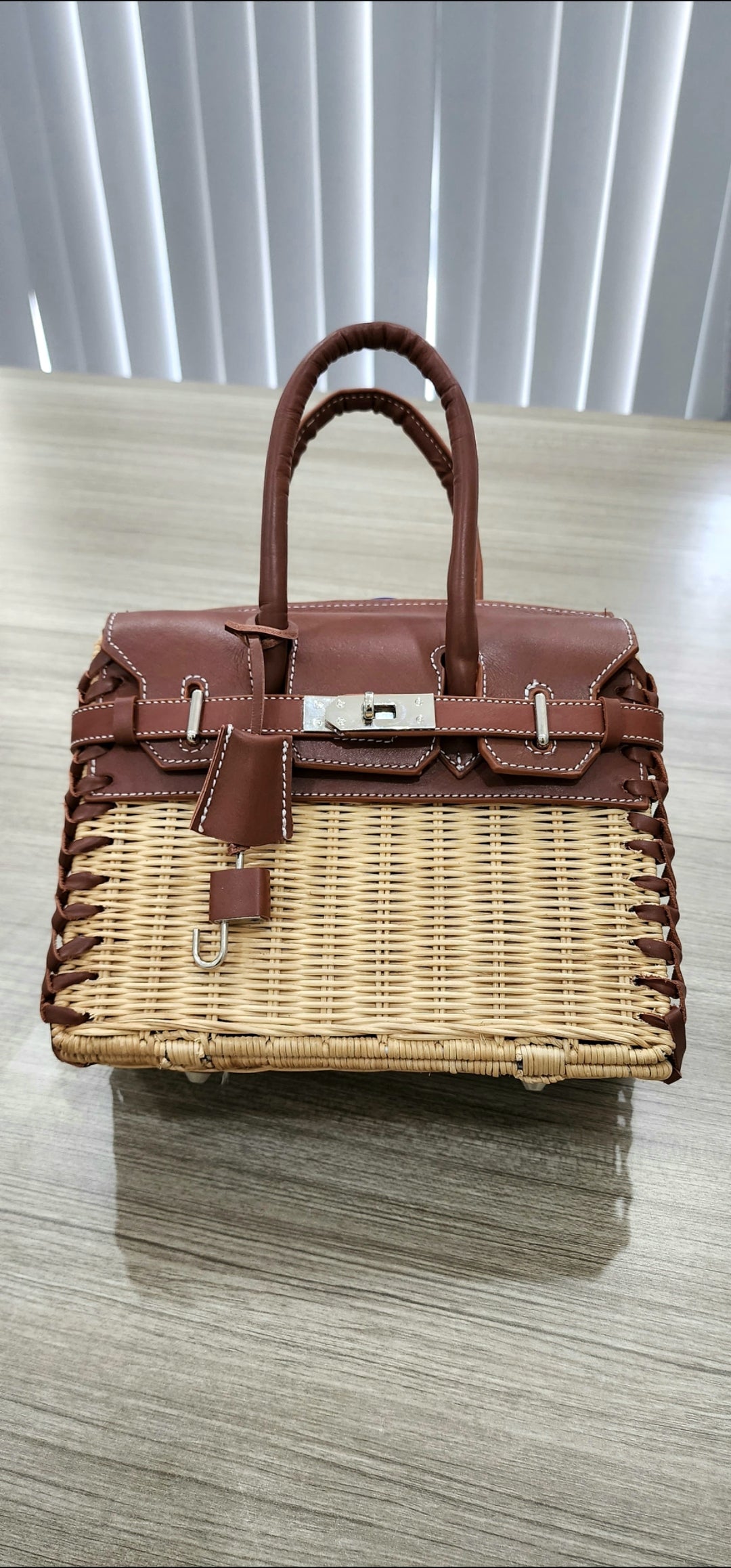 CLEARANCE SALE ! Brown genuine leather - Handmade wicker bag, Small size (25cm)