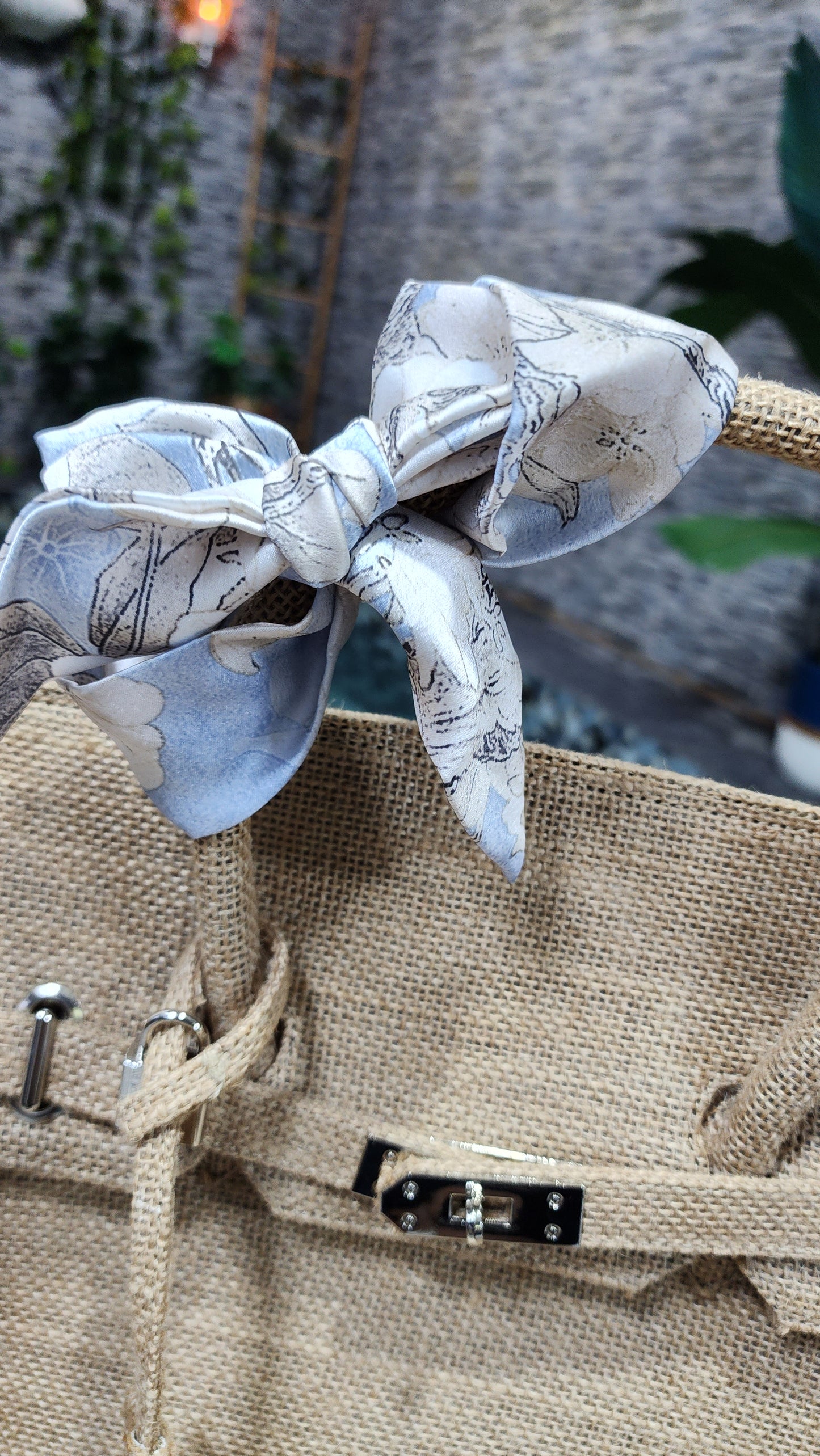 Handmade burlap / jute bag, Medium size (35cm)_style 5