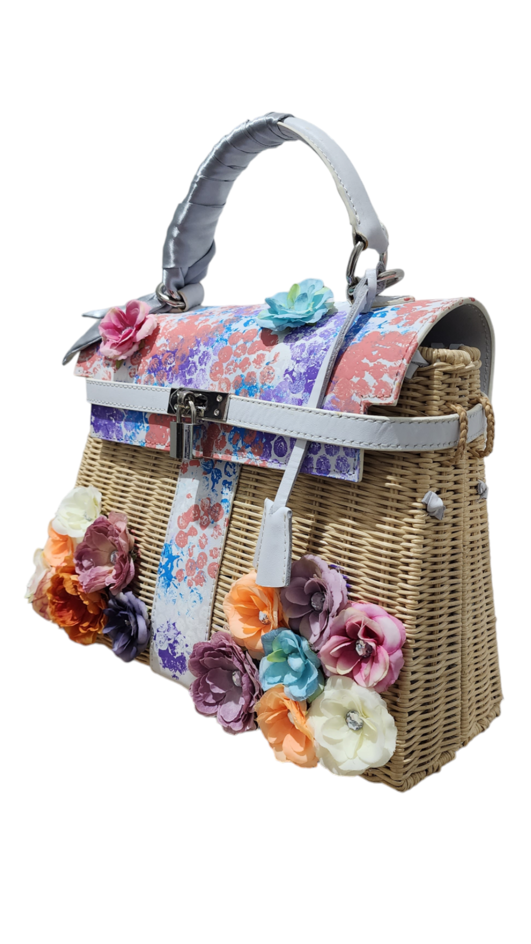 Victorian floral style - White genuine leather - Handmade wicker bag, Medium size (31cm)