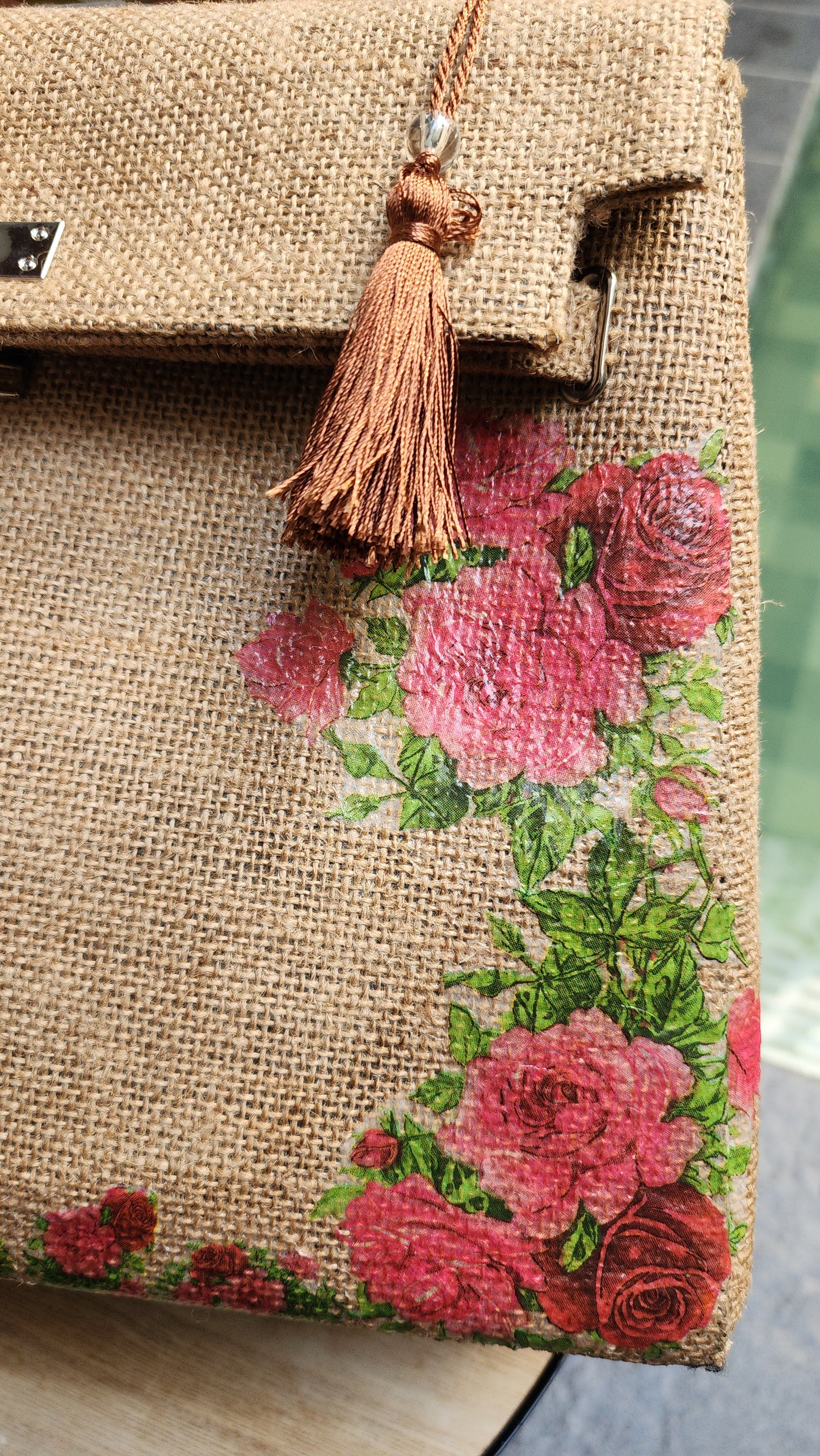 Victorian style - Handmade burlap / jute bag, Medium size (35cm)