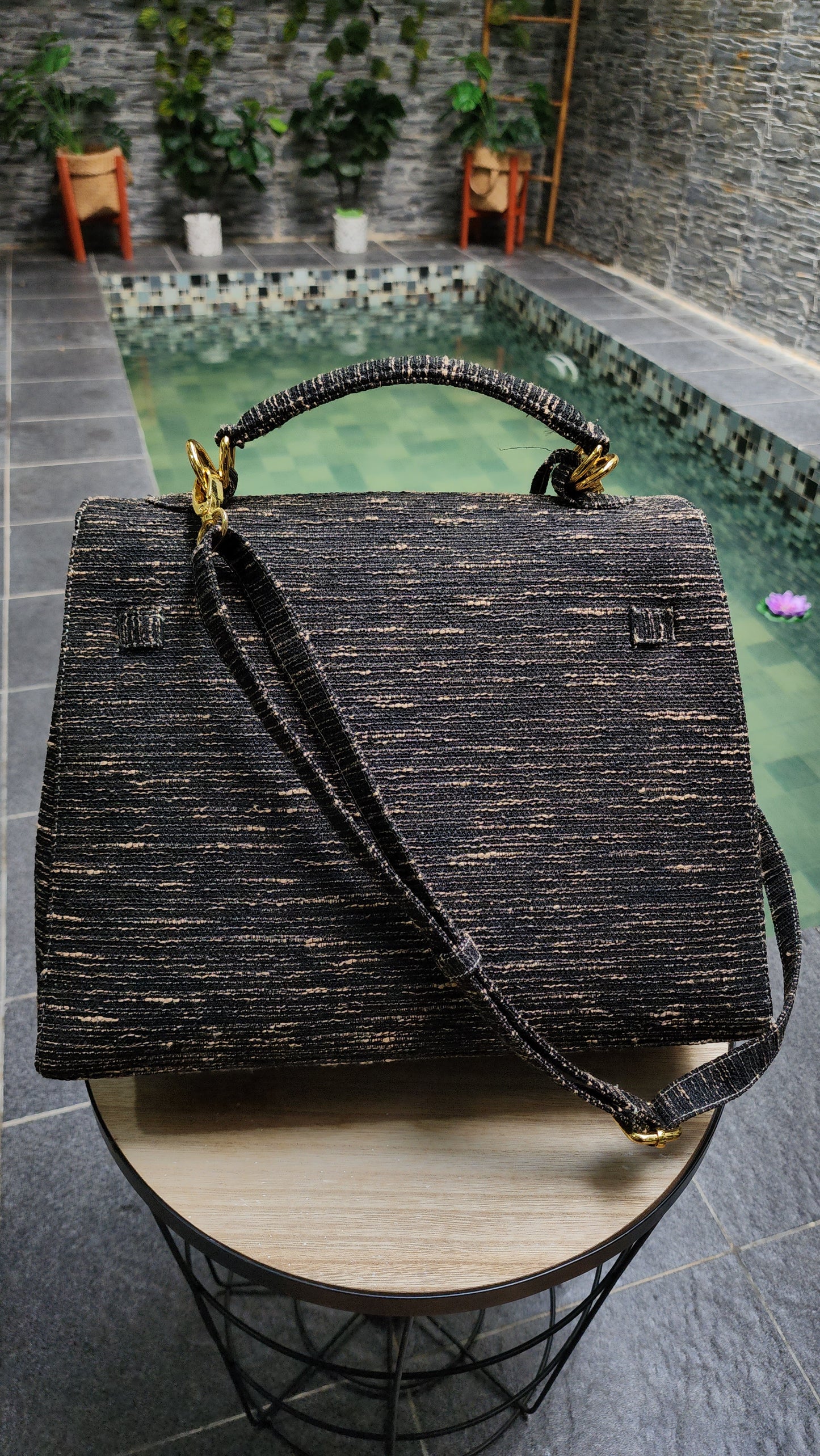 Handmade Tweed bag, Medium size (35cm)_style 24