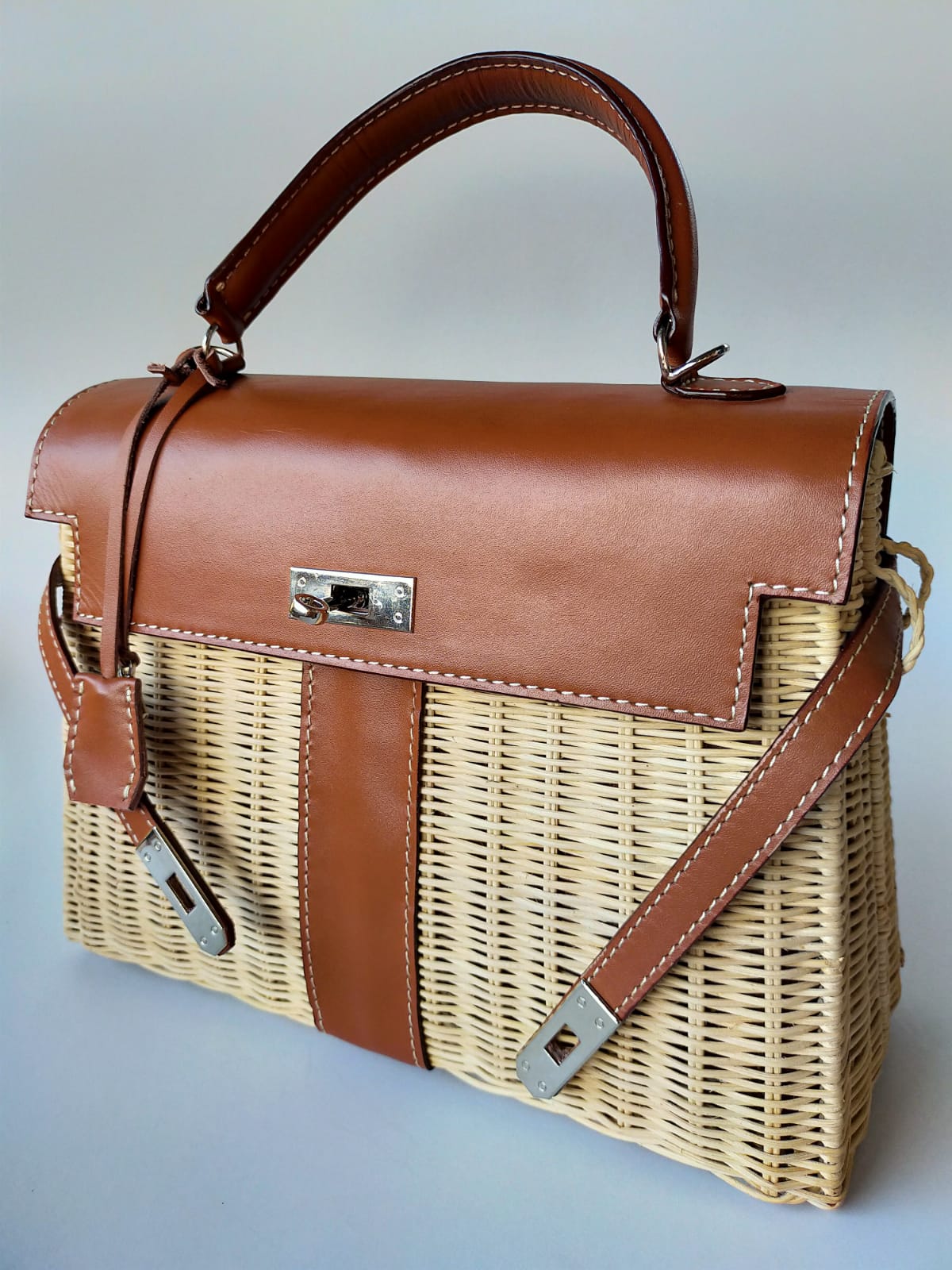 Made to order! Brown genuine leather - Handmade wicker bag, Medium size (31cm)