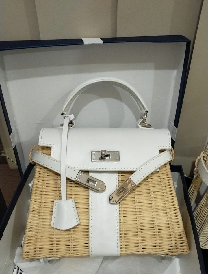 CLEARANCE SALE ! White genuine leather - Handmade wicker bag, Small size (25cm)