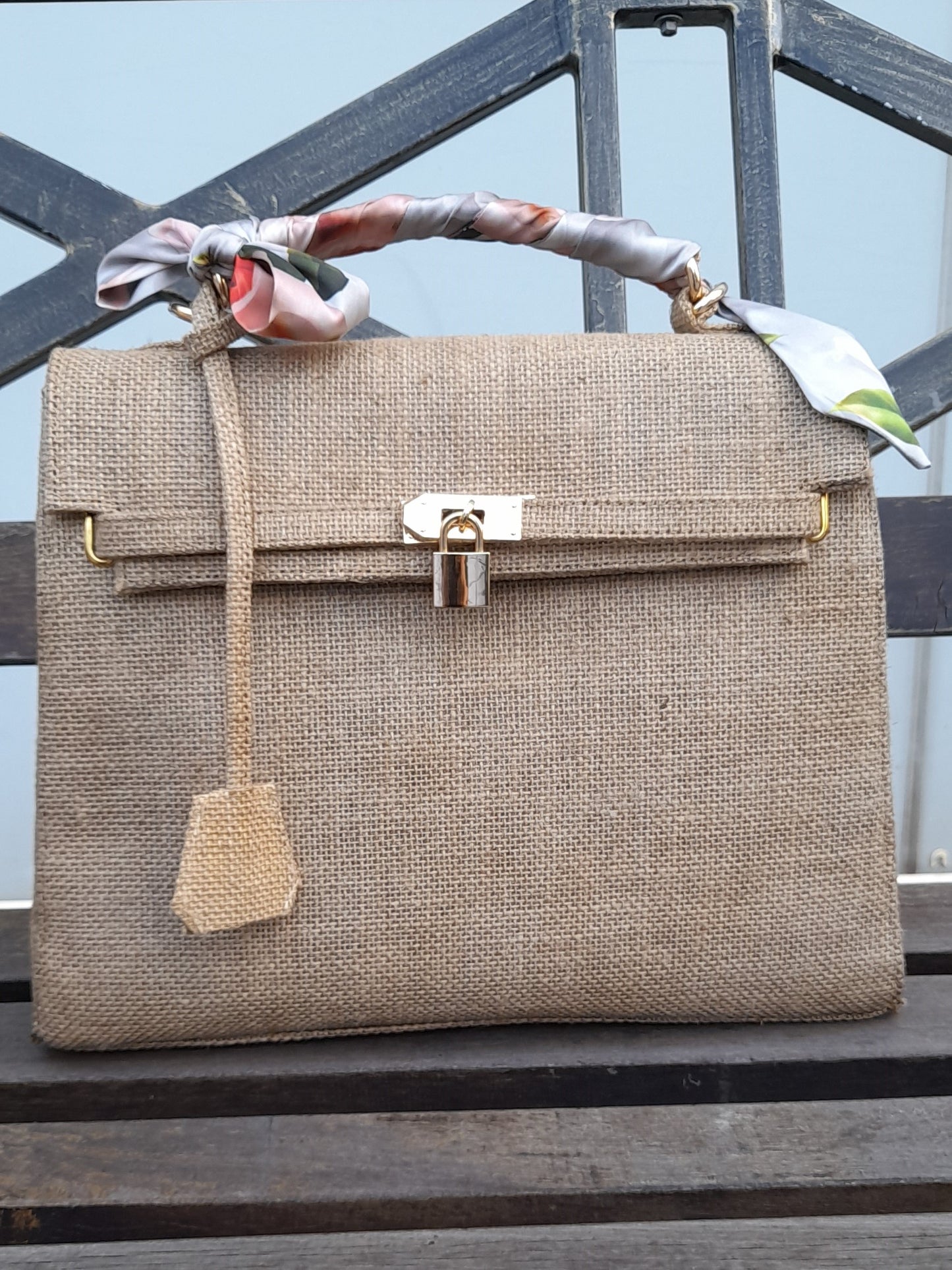 Handmade burlap / jute bag, Medium size (35cm)_style 1 - Gold