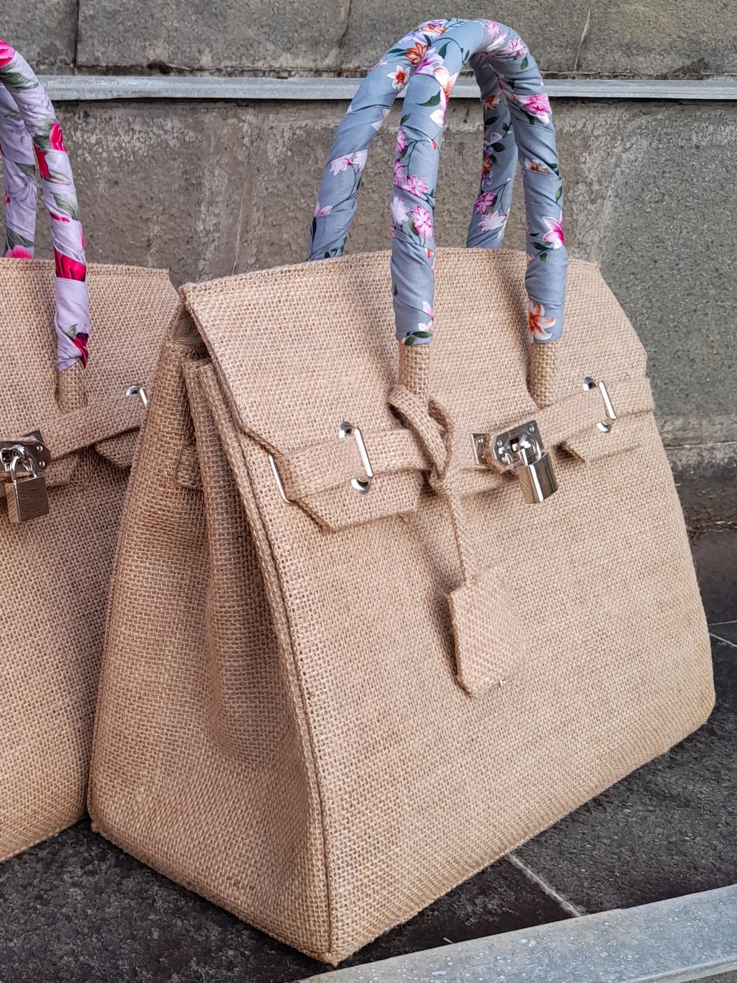 Handmade burlap / jute bag, Medium size (35cm)_style 5