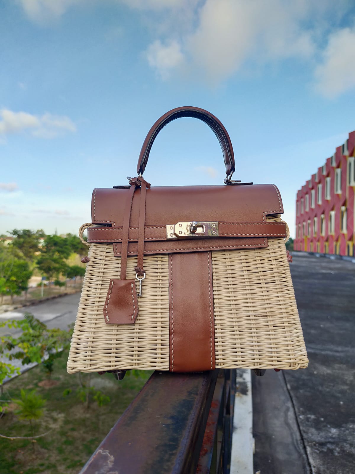 Brown genuine leather - Handmade wicker bag, Small size (25cm)